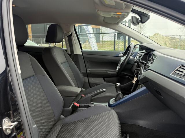 Volkswagen POLO 1.0 TSI 110PK 6versn. United | Virtual cockpit | Clima | Stoelverw. | Navi | Carplay/Android | PDC v+a