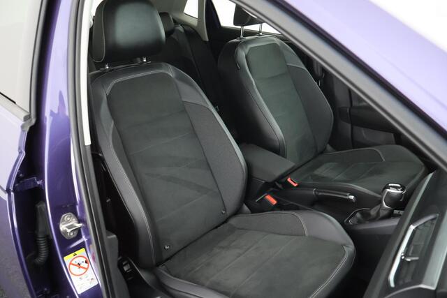 Volkswagen POLO 1.0 TSI 110pk DSG Style Camera Led Stoelverwarming App-Connect