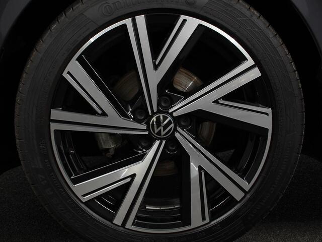 Volkswagen POLO 1.0 TSI 70kW DSG R-Line Design Pack | iQ light | Navigatie | Apple Carplay/Android Auto | Camera | Climate Control | Adaptive Cruise Control | Lichtmetalen velgen | Led | Parkeer sensoren