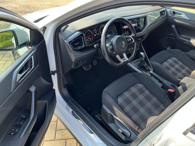 Volkswagen POLO 2.0 TSI GTI | AUTOMAAT | ADAPT. CRUISE | CARPLAY | CLIMA | LED | PDC V&A | STOELVERW.