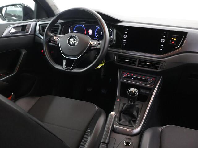 Volkswagen POLO 1.0 TSI Comfortline | Digital Cockpit| Apple Carplay/Android Auto | Cruise Control Adaptief | Achteruitrijcamera | LMV | DAB |
