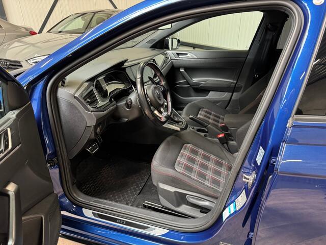Volkswagen POLO 2.0 TSI GTI / DSG / CLIMA / CARPLAY / CRUISE /