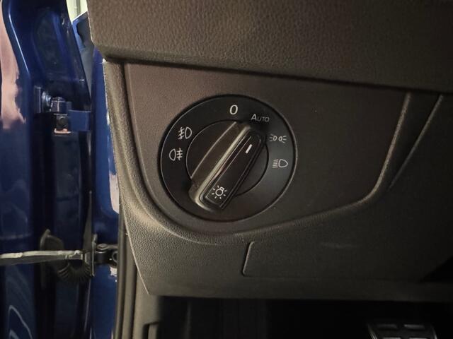 Volkswagen POLO 2.0 TSI GTI / DSG / CLIMA / CARPLAY / CRUISE /