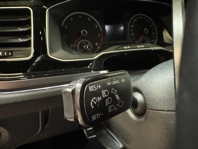 Volkswagen POLO 2.0 TSI GTI / DSG / CLIMA / CARPLAY / CRUISE /