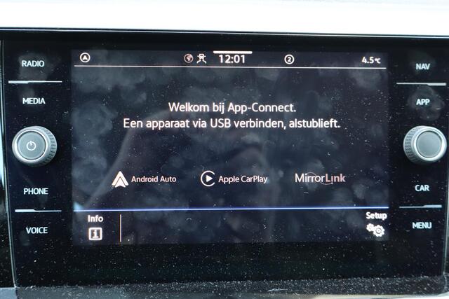 Volkswagen POLO 1.0 TSI Highline Automaat, Apple Carplay, Camera, Cruise control, Lichtmetalen wielen