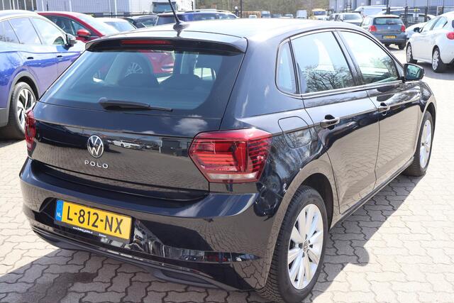 Volkswagen POLO 1.0 TSI Highline Automaat, Apple Carplay, Camera, Cruise control, Lichtmetalen wielen