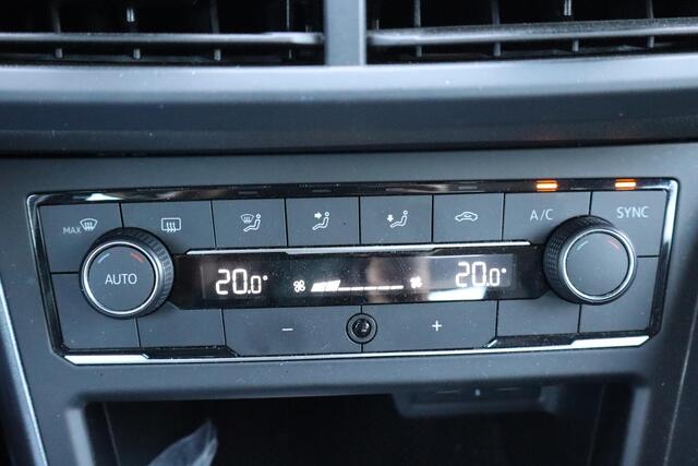 Volkswagen POLO 1.0 TSI Highline Automaat, Apple Carplay, Camera, Cruise control, Lichtmetalen wielen