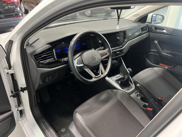 Volkswagen POLO 1.0 TSI 95pk Life · Apple/Android Car Play · Camera · Navigatie · P-Sensoren · Climatronic · 16'' Inch · Garantie t/m 11-03-2028 of 100.000km
