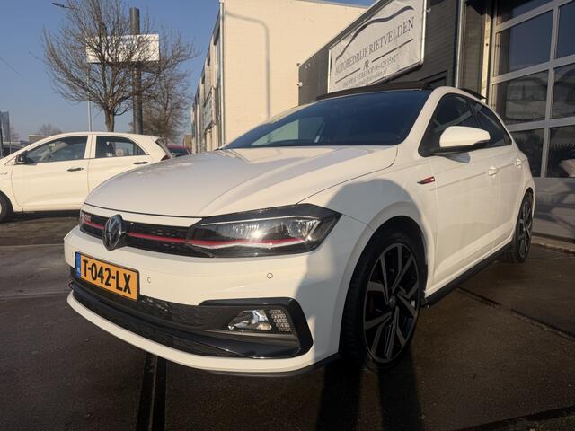 Volkswagen POLO 2.0 TSI GTI DSG Panoramdak Virtual DCC Navi Stoelverwarming! Inr