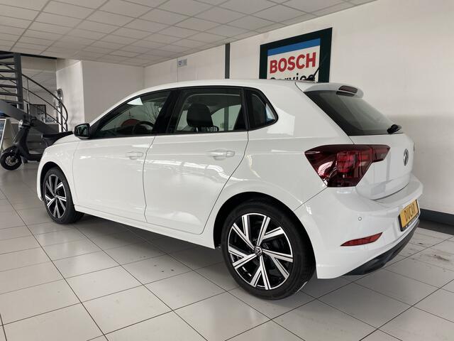 Volkswagen POLO 1.0 TSI Life automaat 5 Drs Carplay /Stoelverwarming / Navigatie / Cruise controle
