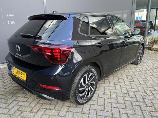 Volkswagen POLO 1.0 TSI Life Airco - Apple carplay - Navigatie - Parkeersensoren - Bluetooth - Cruise control - Led verlichting - Licht metalen velgen 15 inch - Radio - Start/stop systeem - Stuur leder - Stuur multfunctioneel
