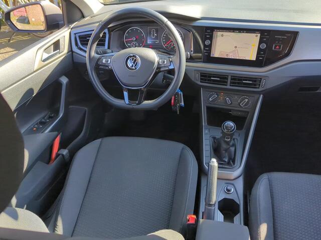 Volkswagen POLO 1.0 TSI Comfortline Executive Navigatie / Airco / Cruise control / App-Connect / Apple carplay / Android auto
