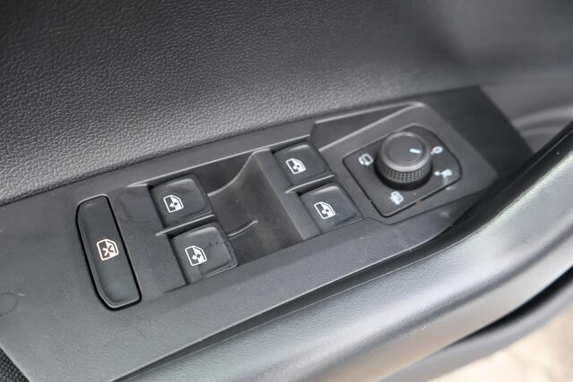 Volkswagen POLO 1.0 TSI Life Edition, Camera, Carplay, Pdc V+A