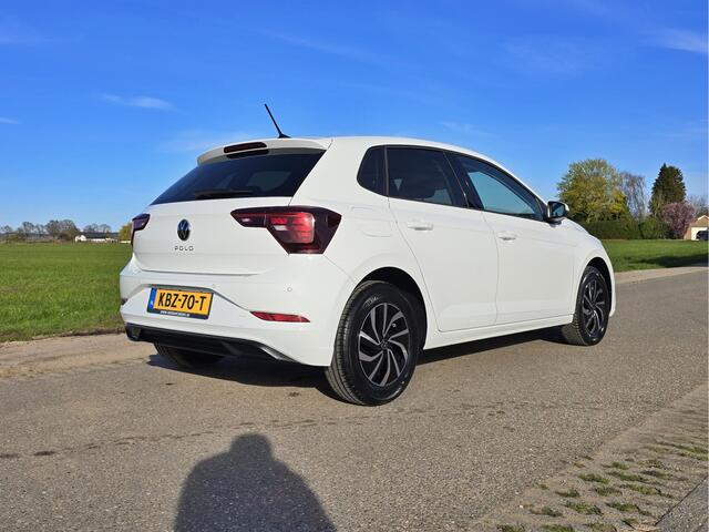 Volkswagen POLO 1.0 TSI Life Edition - 95 Pk - Euro 6 - AUTOMAAT - ParkeerCamera - AppleCarplay AndroidAuto