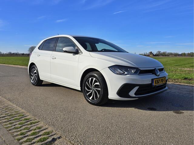 Volkswagen POLO 1.0 TSI Life Edition - 95 Pk - Euro 6 - AUTOMAAT - ParkeerCamera - AppleCarplay AndroidAuto