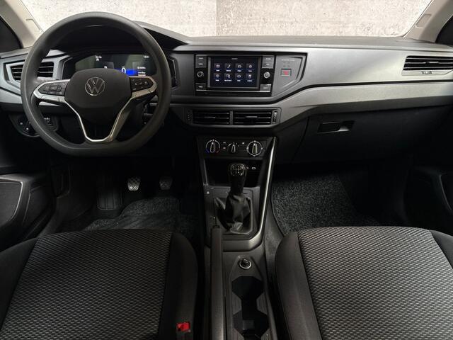 Volkswagen POLO 1.0 Sportline (VIRTUAL COCKPIT, BLACK PACK, APPLE CARPLAY, SPORTSTOELEN, CRUISE, NIEUWE APK, NIEUWSTAAT)