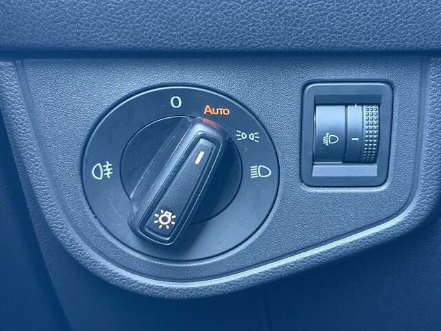 Volkswagen POLO 1.0 TSI Life | Climate | 4-Season | Stoelverwarming | Carplay | Navi | Extra getint glas | Rijklaar incl. garantie