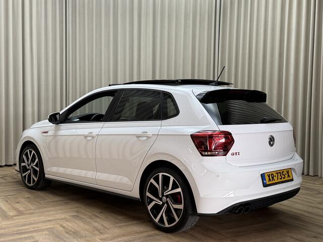 Volkswagen POLO 2.0 TSI GTI Panoramadak / Keyless / Beats / Digital Cockpit / LED / Adapt Cruise / Stoelverw / 18'' LMV