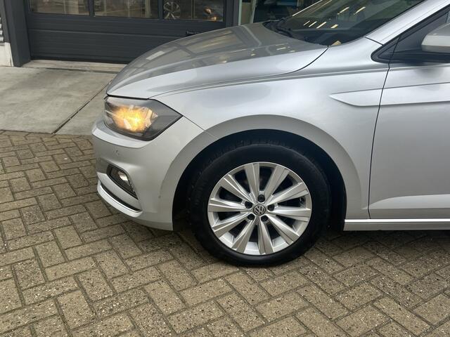 Volkswagen POLO 1.0 TSI Highline / Virtual cockpit / climate control / Getint glas / Navigatie / 16 Inch