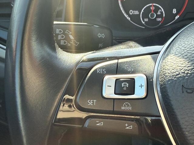 Volkswagen POLO 1.0 TSI Comfortline | Carplay | Adaptieve Cruise Control | Parkeersensoren |