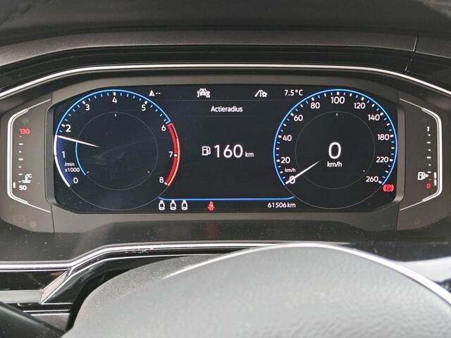 Volkswagen POLO 1.0 TSI Highline Executive Navigatie / Clima / Extra get. Glas / App-connect / 16"LM velgen