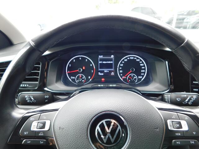 Volkswagen POLO 1.0TSI 95PK R-LINE EDITION!! All-in Prijs!! 1 Jaar