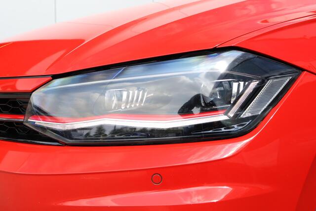 Volkswagen POLO 2.0 TSI GTI / Pano / Camera / Beats