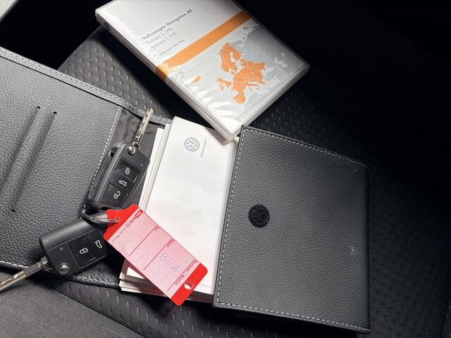 Volkswagen POLO 1.0 TSI Comfortline Adapt Cruise Navi Carplay Pdc 15'Lmv