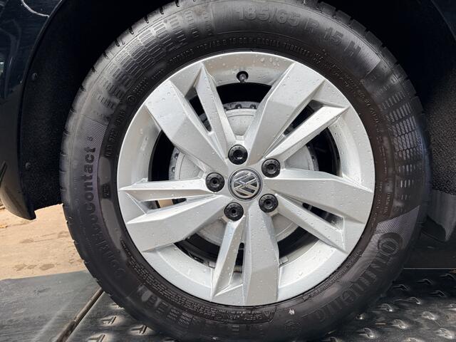 Volkswagen POLO 1.0 TSI Comfortline Adapt Cruise Navi Carplay Pdc 15'Lmv