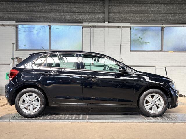 Volkswagen POLO 1.0 TSI Comfortline Adapt Cruise Navi Carplay Pdc 15'Lmv