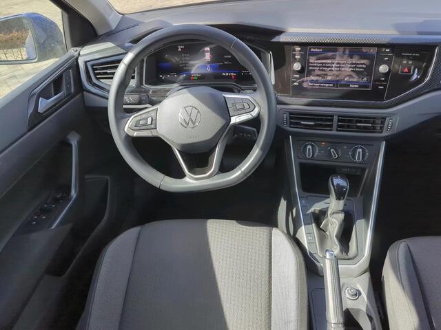 Volkswagen POLO 1.0 TSI Life Business / AUTOMAAT/ AIRCO/ PARK. SENSOREN + CAMERA/ DIGITAL DASH/ 15" LMV