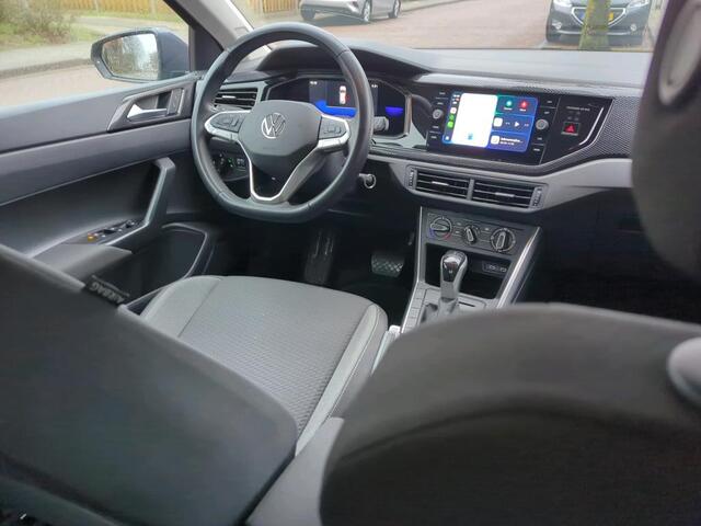Volkswagen POLO 1.0 TSI Life Automaat / Navigatie / PDC