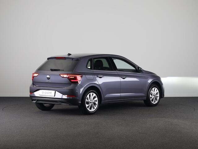 Volkswagen POLO 1.0 TSI Style 95 pk Automaat (DSG) | Navigatie | Alcantara stoelbekleding | Parkeersensoren| Adaptieve cruise control | Stoelverwarming |