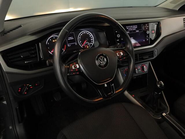 Volkswagen POLO 1.0 TSI Comfortline 95pk | Airconditioning | Adaptieve cruise controle | Navigatie |