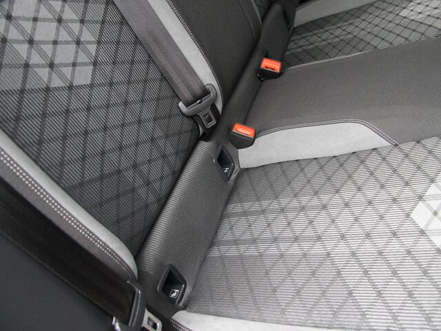 Volkswagen POLO 1.0TSI 110PK DSG R-Line | ACC | Active info | Navi | Camera