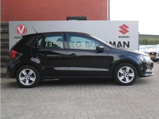 Volkswagen POLO 1.2 TSI Comfortline Connected Series Apple Carplay/Android Auto, Parkeersensoren voor en achter, Cruise Control