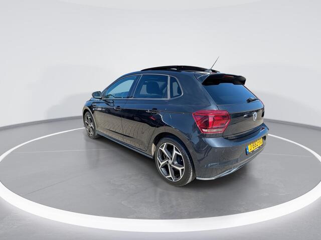 Volkswagen POLO 1.0 TSI 95pk Highline Business R · Panoramadak · Camera · Keyless · Stoelverwarming · Parkeerassistent · 17"Velgen · Draadloze Telefoonlader ·