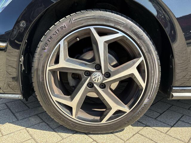 Volkswagen POLO 1.0 TSI 95pk Highline Business R · Panoramadak · Camera · Keyless · Stoelverwarming · Parkeerassistent · 17"Velgen · Draadloze Telefoonlader ·