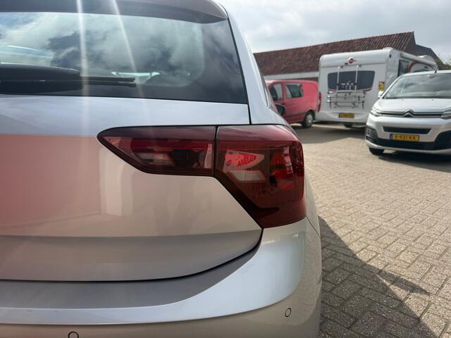 Volkswagen POLO 1.0 TSI 96 PK | Life | Automaat | Airco | 5-drs | 17 inch Lichtmetalen Velgen |