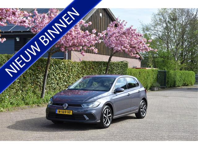Volkswagen POLO 1.0 TSI Life Nw model NAP Carplay PDC virtueel LED 1e eigenaar
