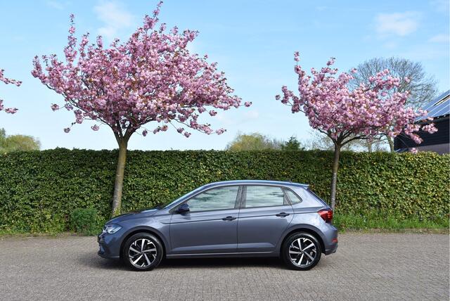 Volkswagen POLO 1.0 TSI Life Nw model NAP Carplay PDC virtueel LED 1e eigenaar