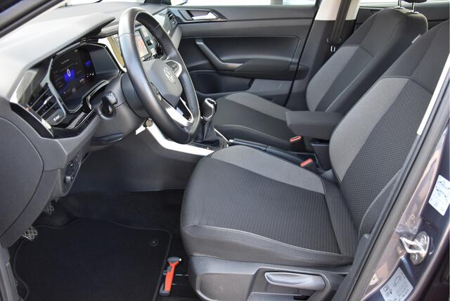 Volkswagen POLO 1.0 TSI Life Nw model NAP Carplay PDC virtueel LED 1e eigenaar