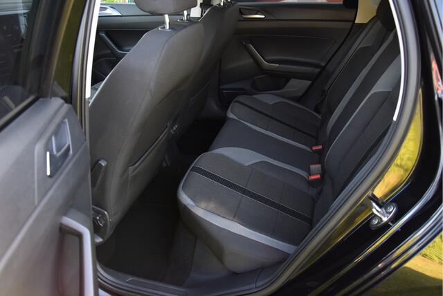 Volkswagen POLO 1.0 TSI DSG Highline Sport virtual cockpit PDC Camera NAP