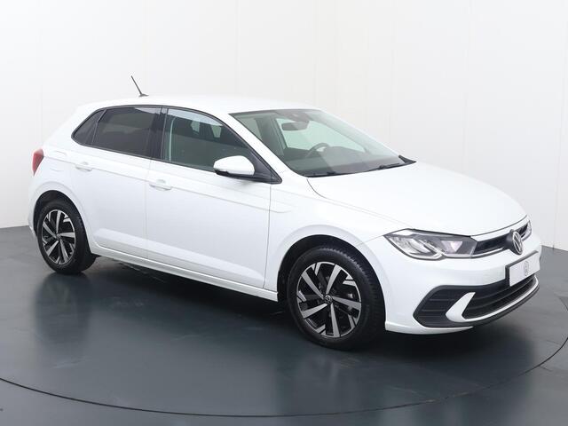 Volkswagen POLO 1.0 TSI Life Business | 95 PK | Adaptive cruise control | Achteruitrijcamera | Navigatie | Stoelverwarming |