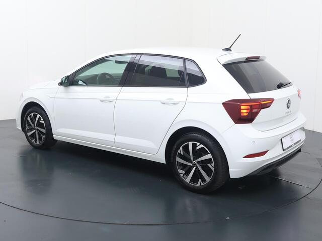 Volkswagen POLO 1.0 TSI Life Business | 95 PK | Adaptive cruise control | Achteruitrijcamera | Navigatie | Stoelverwarming |
