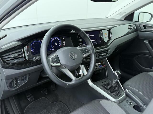 Volkswagen POLO 1.0 TSI Life Business | 95 PK | Adaptive cruise control | Achteruitrijcamera | Navigatie | Stoelverwarming |