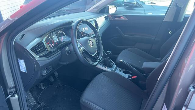 Volkswagen POLO 1.0 TSI Comfortline CARPLAY / PDC / NAVI / AIRCO / ACC / DAB+ / NL-AUTO