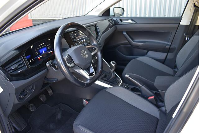 Volkswagen POLO 1.0 TSI Life Facelift! Adaptive cruise, PDC v+a, LED, Carplay