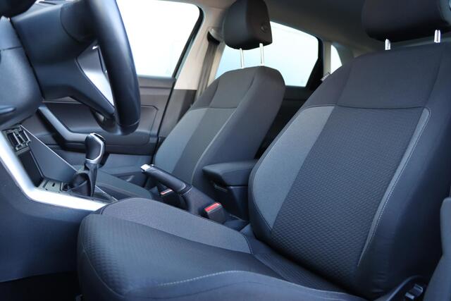 Volkswagen POLO 1.0 TSI Life 95pk | Adaptive | Carplay | Sensoren