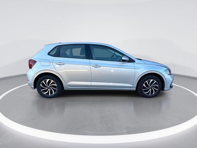 Volkswagen POLO 1.0 TSI 95pk DSG Life Edition · Apple/Android Car Play · Cruise Control · Draadloze Telefoonlader · Clima · Elek. Inklapbare Spiegels ·